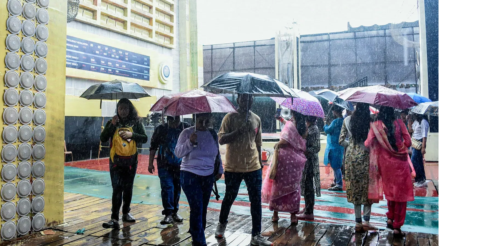 Souther districts of West Bengal may experience rain on Maha Saptami