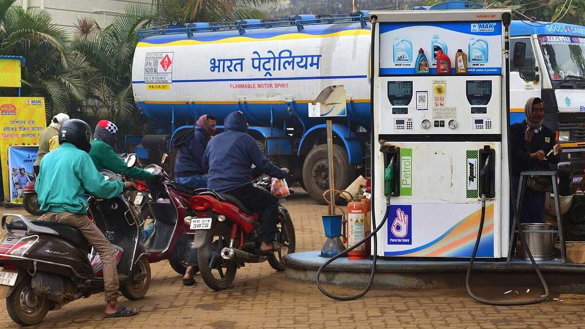 India’s petrol pump network crosses 1 lakh mark, ranks third globally