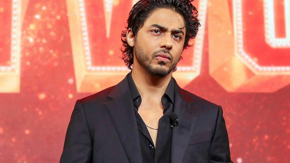 Aryan Khan faces fresh controversy after alleged public display of middle finger, complaint filed