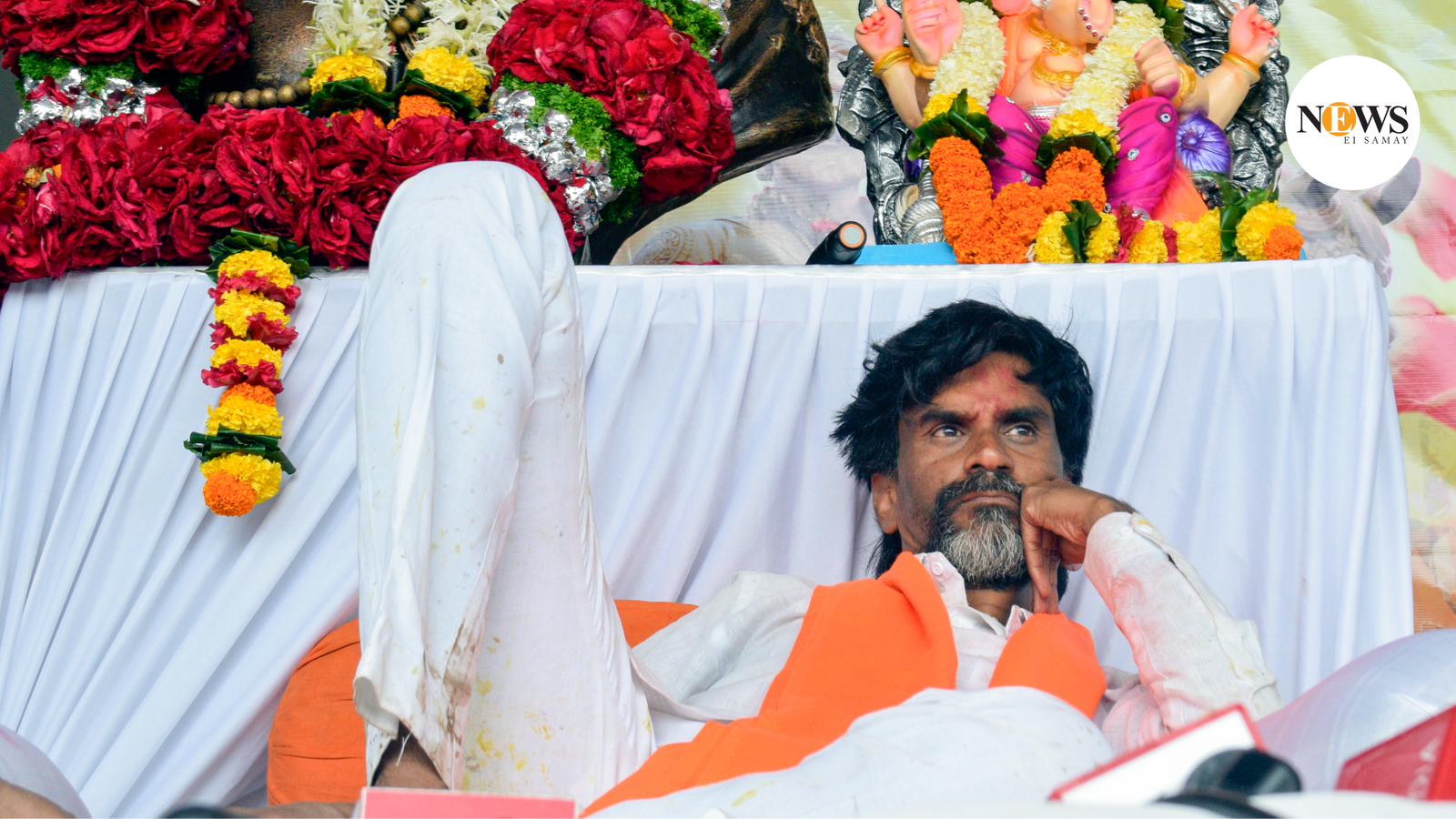 Who is Manoj Jarange? Activist vows to give up water on his fourth day of Azad Maidan protest