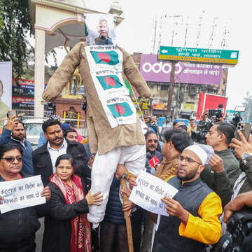 Who’s winning Bangladesh polls? BNP–Jamaat battle remains neck-and-neck, surveys indicate