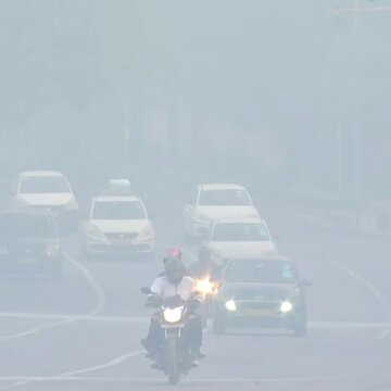 Delhi-NCR air quality remains ‘severe’ as AQI hits 373; no rain forecast to bring relief