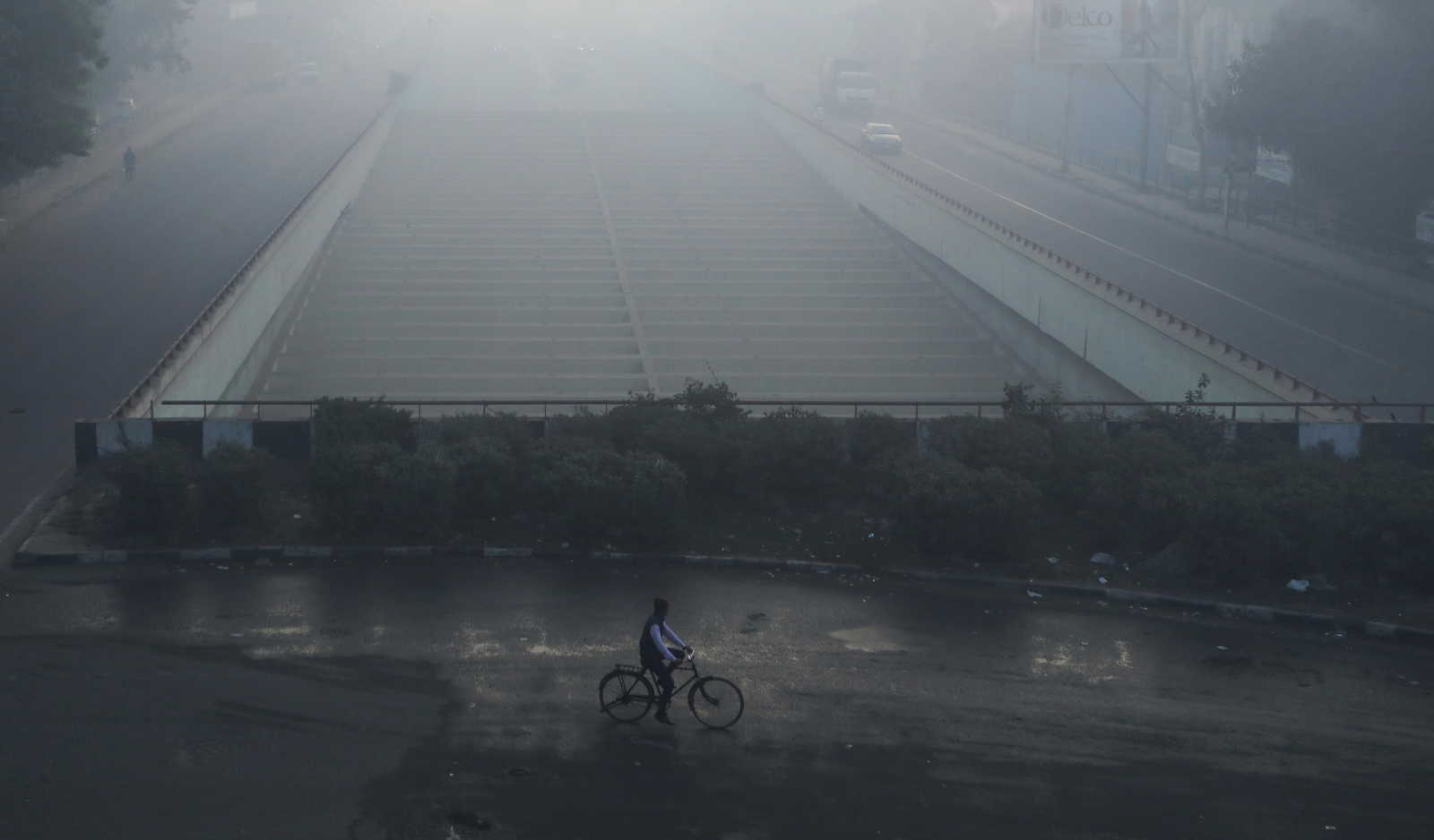 Delhi AQI hits 341; city spends over 15 days in ‘very poor’ air quality