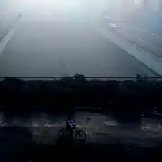 Delhi-NCR wakes up to dense fog, AQI slips to 360; airport issues advisory