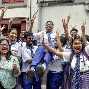 7 students score perfect 100% in ISC as Bengal shines big