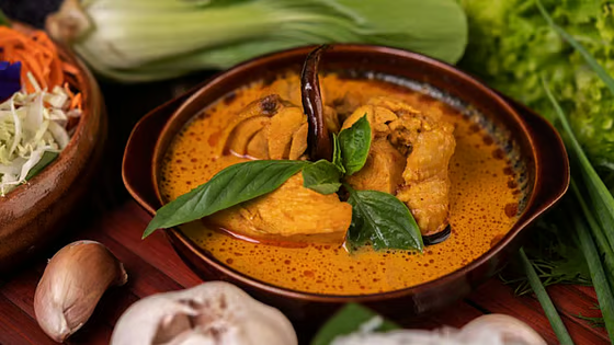 Make Thai Chicken Curry after returning from work on this rainy evening: Here's the recipe