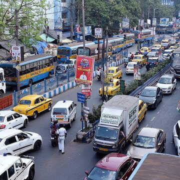 Kolkata traffic police issues advisory as rallies and ISL match hit city roads