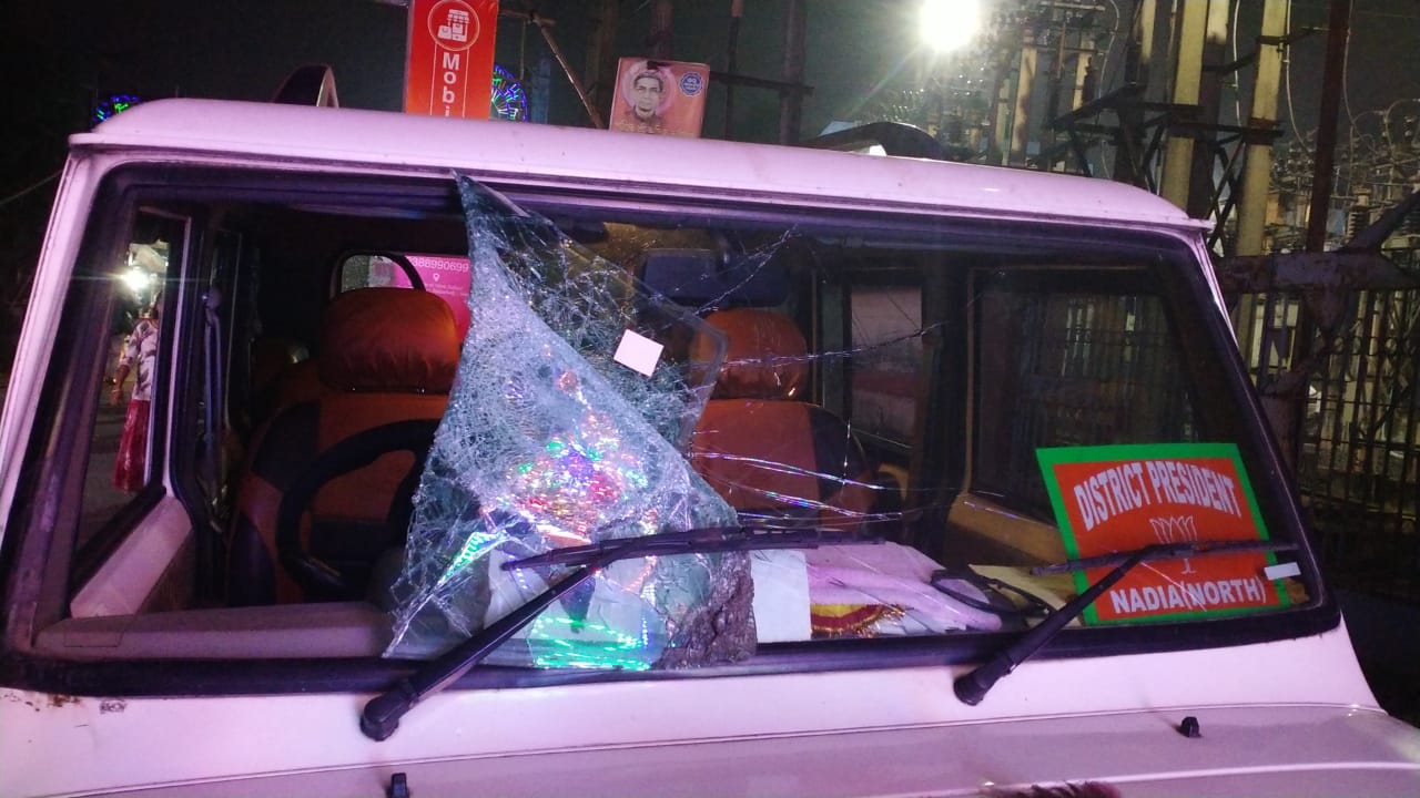 BJP Minister Sukanta Majumdar's convoy gets vandalised in Nadia
