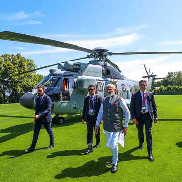 From Kalamkari art to Thekua: What PM Modi gifted leaders in France and Slovakia