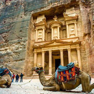 Travel enthusiast? Here's why Petra, Jordan should be on your travel bucket list