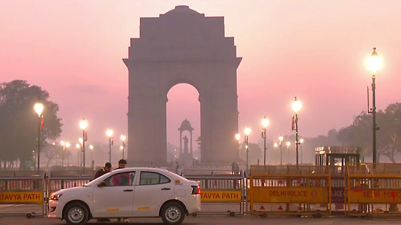 Delhi AQI rises to 188, air quality likely to slip into ‘poor’ category by Sunday