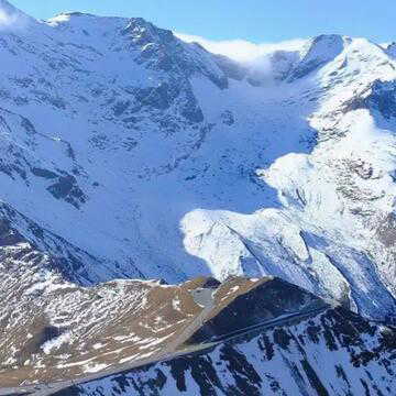 Woman dies on Grossglockner amid severe weather; partner charged with manslaughter