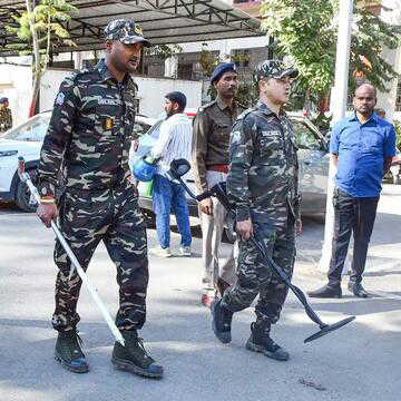 Bomb threat emails trigger evacuation at Delhi University colleges