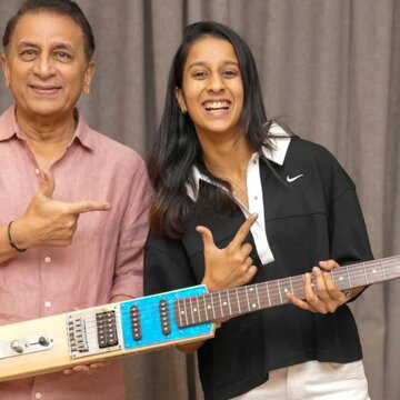 Sunil Gavaskar keeps promise to Jemimah Rodrigues, gifts custom bat-shaped guitar after World Cup win | WATCH