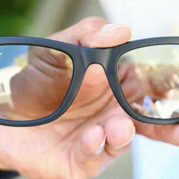 Meta’s smart glasses row deepens as worker claims and layoffs trigger privacy storm