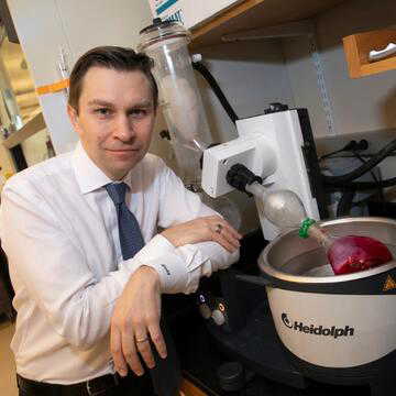 Can ageing be reversed? Landmark ER-100 therapy enters human testing