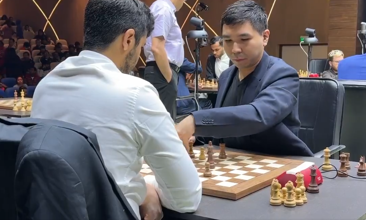 Wesley So and Carissa Yip lead after chaotic, high-intensity Day 1 of Tata Steel Blitz