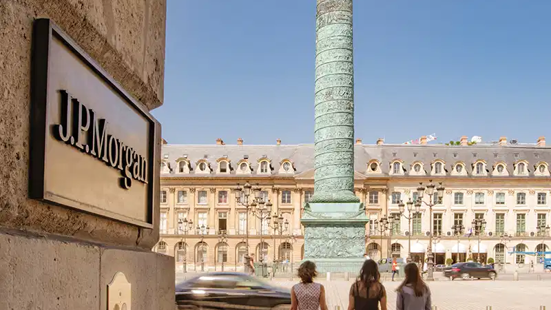 JPMorgan misses earning estimates amid Apple Card hit, Jamie Dimon says risks are being overlooked