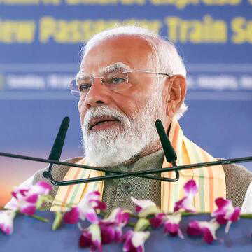 PM Modi inaugurates Rs 830 crore projects in West Bengal, alleges Trinamool obstructing central schemes at Singur rally