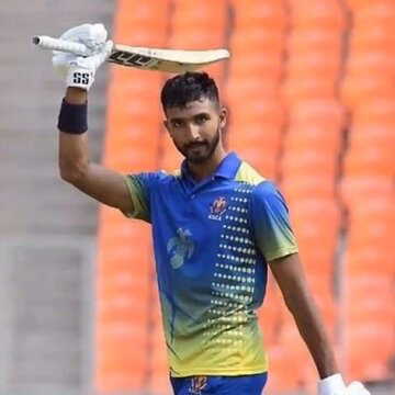 विजय हज़ारे में लगातार दो मैचों में सेंचुरी लगाने वाले पडिक्कल, RCB में उत्साह की लहर