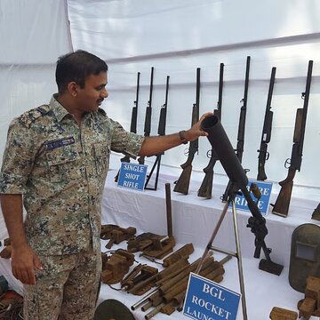 माओवादी नेटवर्क को गहरा झटका, नक्सलियों की ऑर्डिनेंस फैक्ट्री ध्वस्त, भारी मात्रा में हथियार बरामद