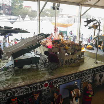 गणतंत्र दिवस 2026: कर्तव्य पथ पर दिखेगी बंगाल की स्वतंत्रता, सेना की ताकत और वंदे मातरम की महिमा