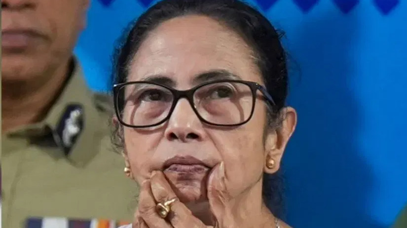 DVC पर बरसी मुख्यमंत्री ममता बनर्जी, कहा - यह आपदा प्राकृतिक नहीं DVC निर्मित है!