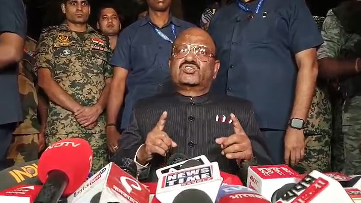 ‘घुसपैठ करने पर…’, हाकिमपुर सीमा का निरीक्षण करके राज्यपाल ने क्या कहा?