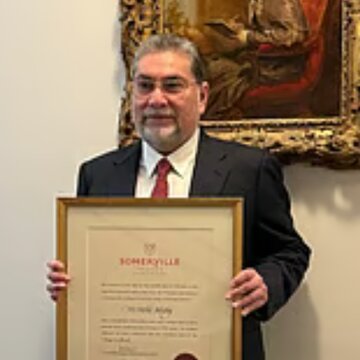 टाटा ट्रस्ट्स में बड़े बदलाव के संकेत, रतन टाटा के घनिष्ठ सहयोगी मेहली मिस्त्री की विदाई तय?