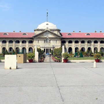 स्वयं कमाने वाली पत्नी को गुज़ारा भत्ता पाने का हक नहीं : इलाहाबाद HC