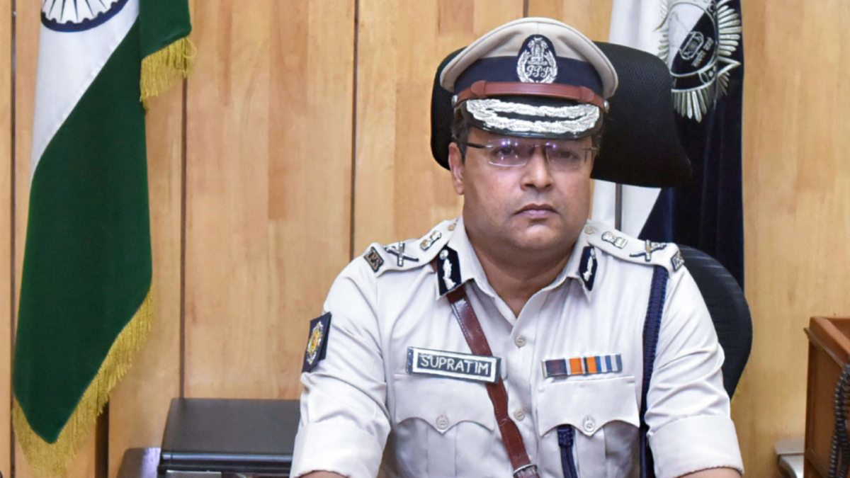 कोलकाता के CP सुप्रतीम सरकार ने किया भांगड़ का दौरा, कहा - हिंसा नहीं की जाएगी बर्दास्त