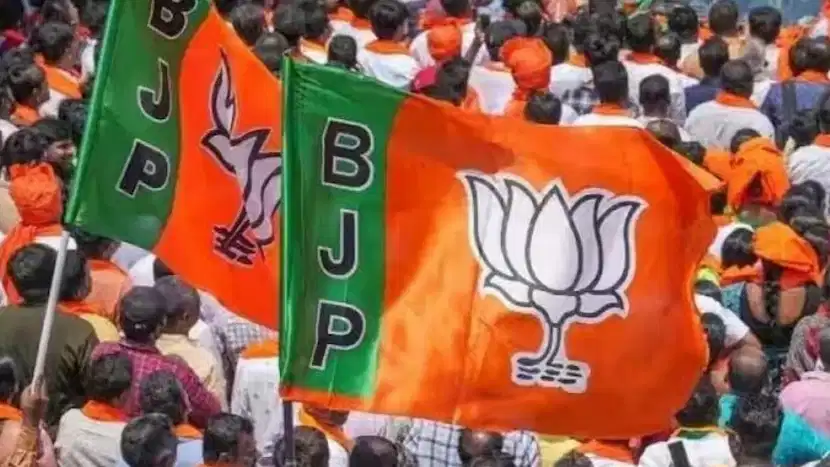 भाजपा और संघ के दफ्तर में चीन के कम्युनिस्ट प्रतिनिधि, विपक्ष का तीखा हमला