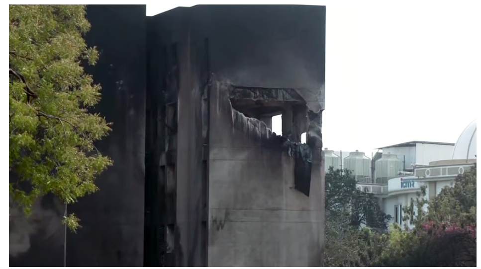 अहमदाबाद हवाई दुर्घटना में न्यायिक जांच की मांग, सुप्रीम कोर्ट में मृत कप्तान के पिता