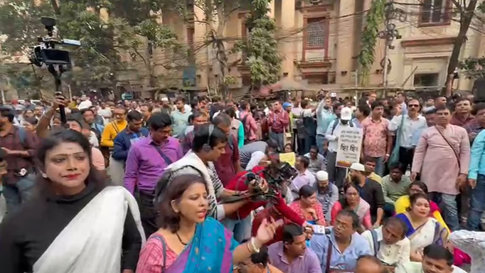 BLO अधिकार सुरक्षा कमेटी का विरोध-प्रदर्शन, CEO ऑफिस के सामने मचा हंगामा