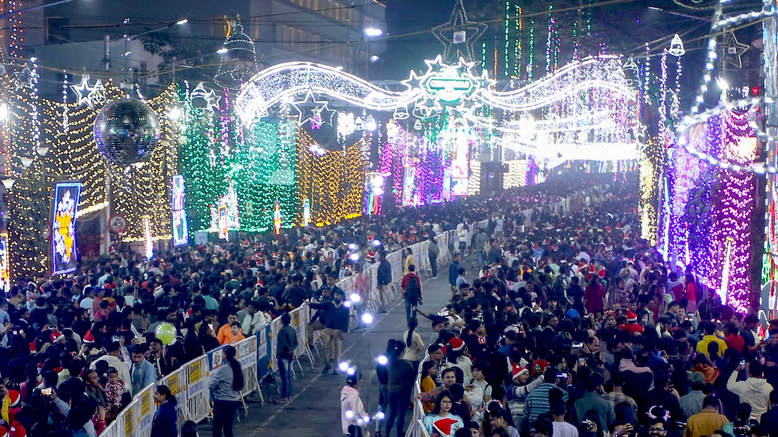 क्रिसमस पर भीड़ को देखते हुए विशेष ट्रैफिक प्लान, पार्क स्ट्रीट के पास कहां-कहां नो पार्किंग?