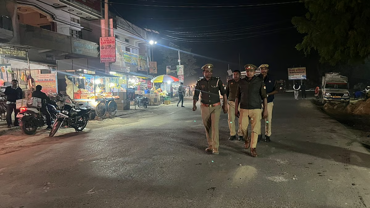 बैंगलोर एयरपोर्ट समेत कई जगहों पर बम की धमकी, JeM व्हाइट कॉलर आतंकियों के नाम से ई-मेल