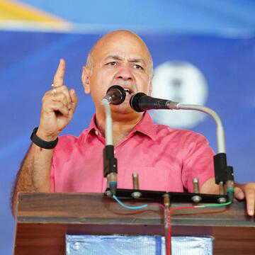 मनीष सिसोदिया का बड़ा फैसला, आबकारी नीति मामले में अदालत में पेश नहीं होंगे