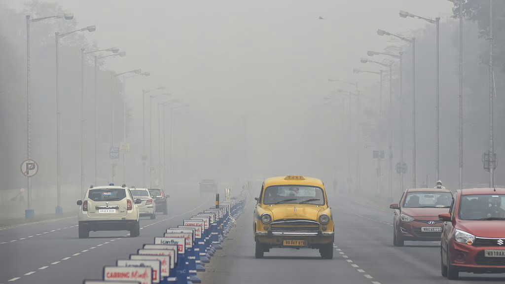 दिसंबर में सर्दी का अहसास ? 16 डिग्री के आसपास कोलकाता का न्यूनतम तापमान, नजदीकी भविष्य में मौसम बदलने की संभावना ?