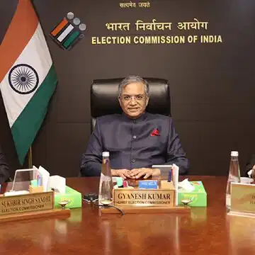 बतौर दस्तावेज अपलोड हुए समाचारपत्रों की कटिंग व खाली पन्ने! कई DEO को पड़ी चुनाव आयोग की फटकार