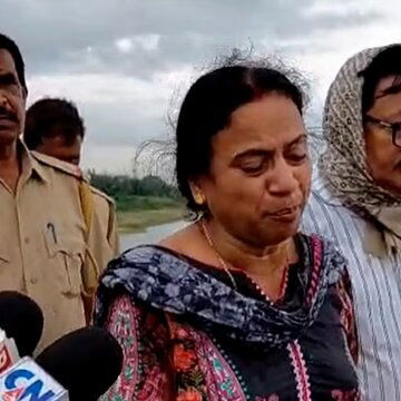 ट्रेन से कंसावती में कूदा जादवपुर विश्वविद्यालय का छात्र, मौत को लेकर रहस्य