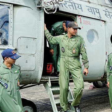 श्रीलंका नौसेना ने आपदा सहायता के लिए भारत सहित अन्य देशों के जहाज़ों को किया सम्मानित