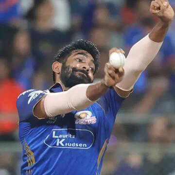 मुंबई इंडियंस की 243 रन के बावजूद हार, जसप्रीत बुमराह बने मुख्य वजह