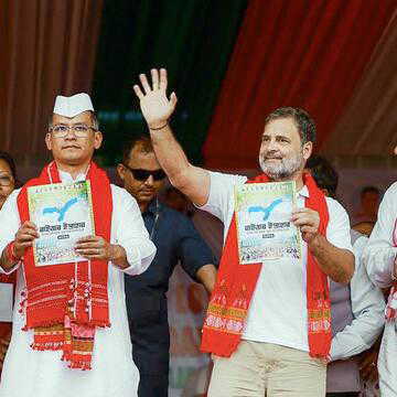Assam Election: राहुल गांधी ने कांग्रेस का मैनिफेस्टो जारी किया, 11 क्षेत्रों पर विशेष जोर
