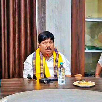‘चोरी की तो वेतन से होगी वसूली’, नगर पालिका अधिकारियों को अर्जुन सिंह की चेतावनी