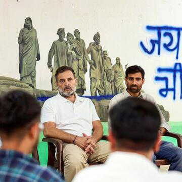 सीबीएसई OSM टेंडर विवाद: राहुल गांधी का आरोप-“COEMPT के लिए नियम बदले गए”, पारदर्शिता पर सवाल