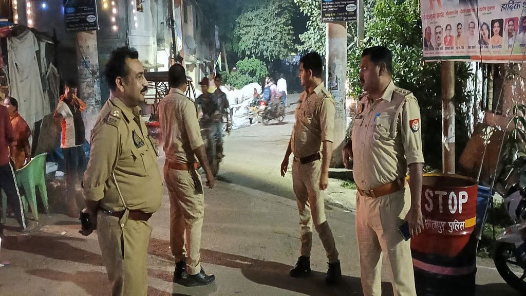 भतीजे ने ठुकराया प्यार, तो 15 साल बड़ी चाची ने थाने में काट ली अपनी कलाई