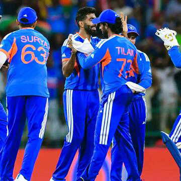 टीम इंडिया ने पाकिस्तान को दी धोबी-पछाड़, 61 रनों से जीत दर्ज कर भारत ने कटाया सुपर-8 का टिकट