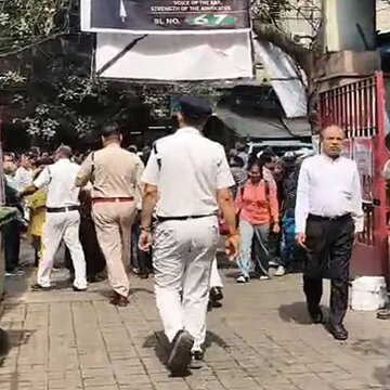 कोलकाता के सिटी सिविल कोर्ट समेत कई अन्य अदालतों को बम से उड़ाने की धमकी, तलाशी जारी