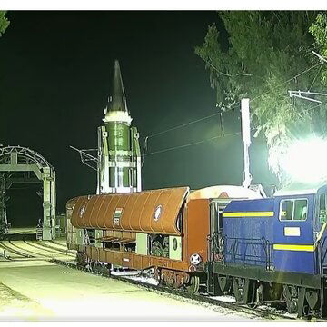 भारत में पहली बार ट्रेन से अग्नि प्राइम मिसाइल लॉन्च, रेंज 2000 किमी तक