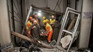 इस होटल में हुआ ऐसा हादसा, हर तरफ मच गई अफरातफरी, सीधे अस्‍पताल पहुंच गए 6 टूरिस्‍ट